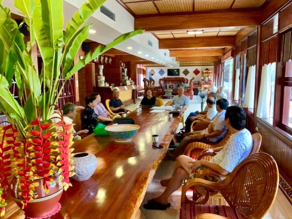 Hoa Binh Hotel Esterno foto