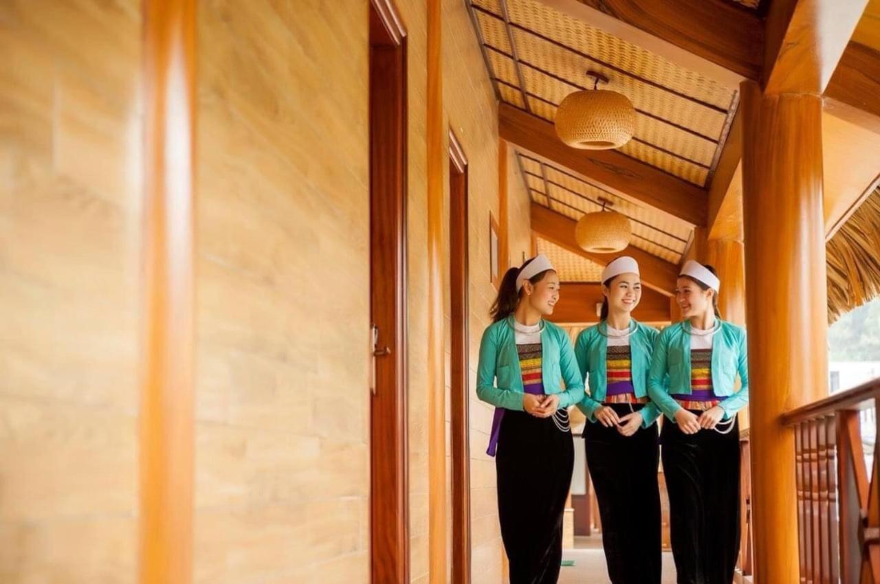 Hoa Binh Hotel Esterno foto
