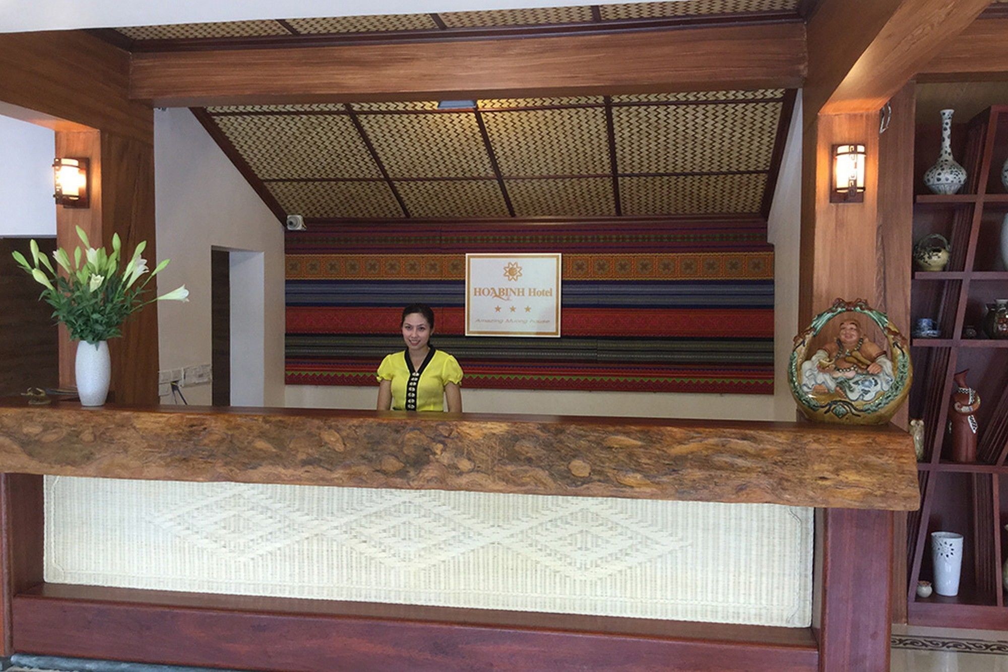 Hoa Binh Hotel Esterno foto